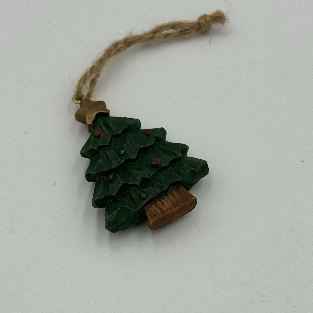 Miniature Resin Christmas Tree Ornament‎